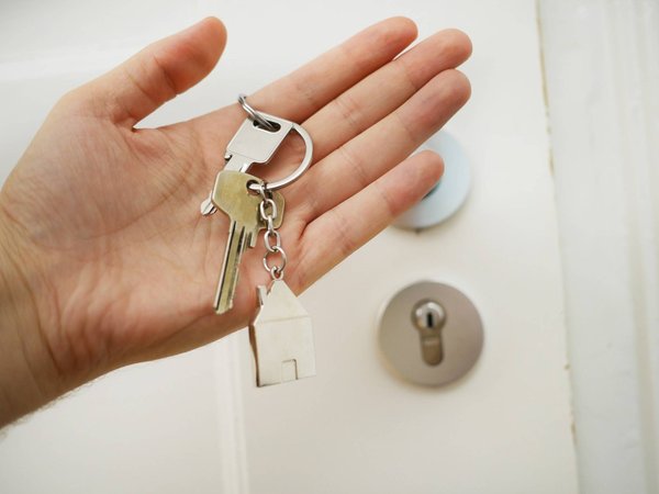 Quelles sont les études nécessaires pour exercer le métier d'agent immobilier ?